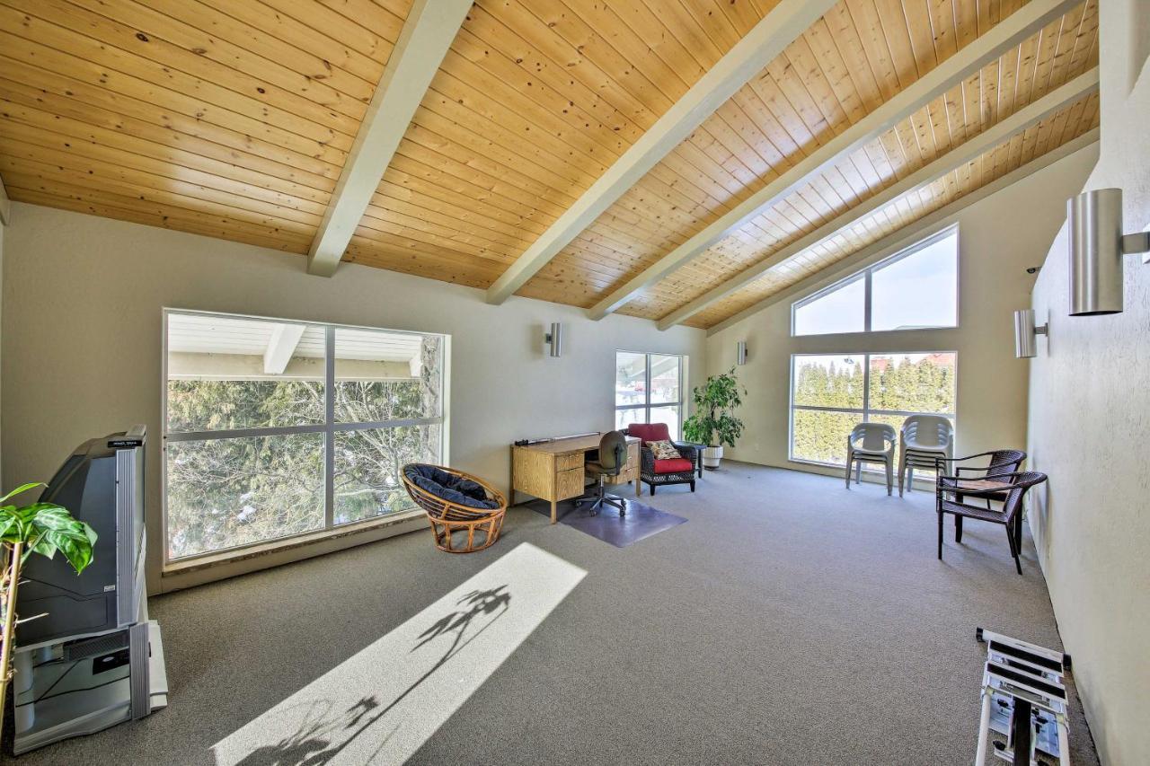 Lake Pend Oreille Condo With Porch And Mountain View! 샌드포인트 외부 사진