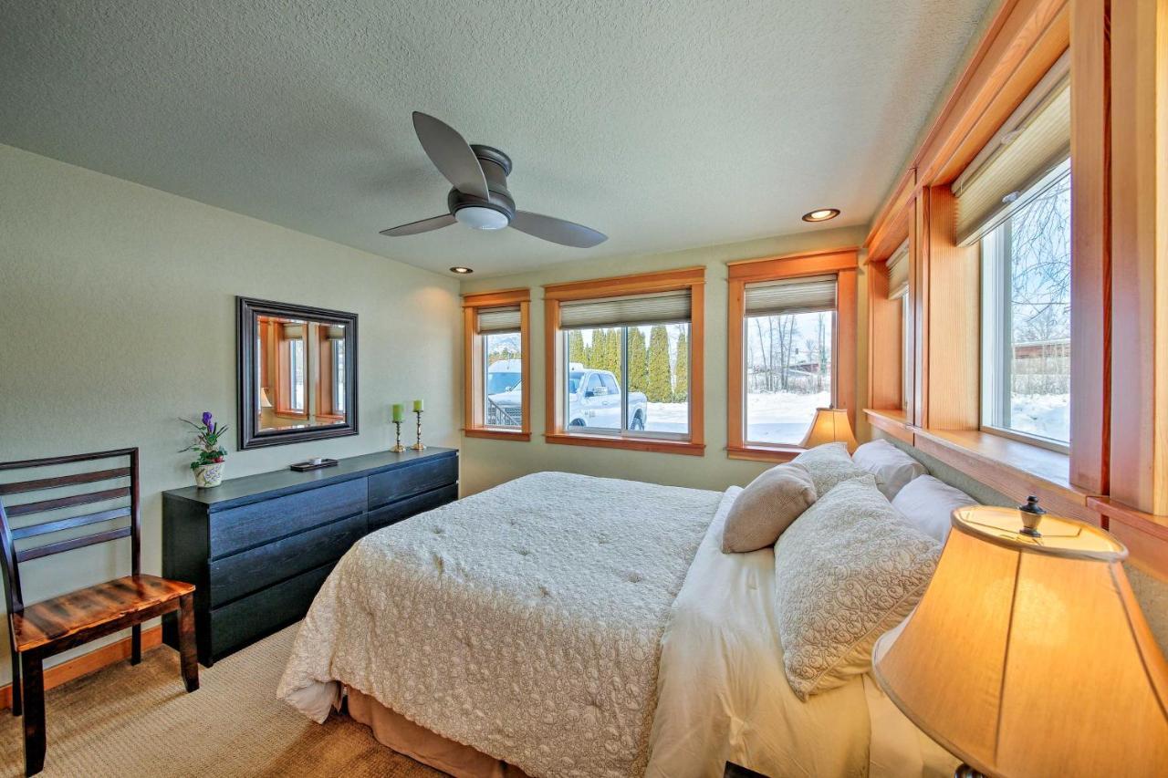 Lake Pend Oreille Condo With Porch And Mountain View! 샌드포인트 외부 사진